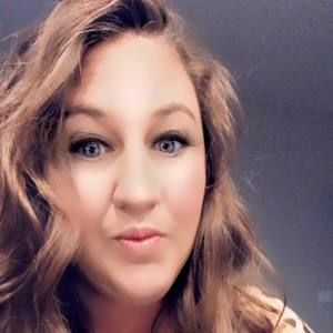 Meet your Posher, Lyndsey